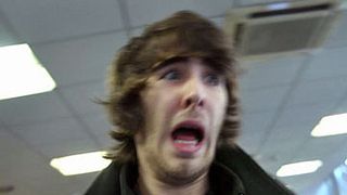 image de Dedans AlloCiné - S1E6 : "Grossesse difficile"