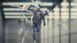 image de Ant-Man fourmi(lle) d'impatience...