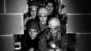 image de Les tunnels qui amènent à un magot