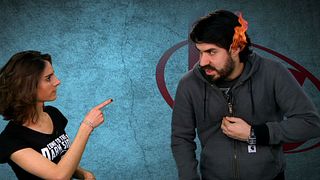 image de Hero Corp : Simon Astier met le feu à l'émission...