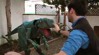 image de Jurassic World : la bande-annonce version M. Bricolage