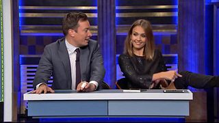 image de Benicio Del Toro et Jessica Alba devinent des titres de films