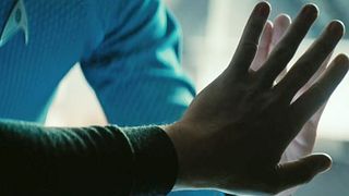 image de Les face-à-face derrière une vitre