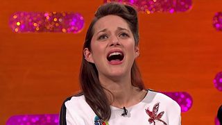 image de Marion Cotillard connaît toujours les chansons d'Edith Piaf par coeur