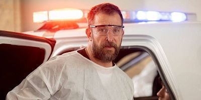 poster de la série 18:00