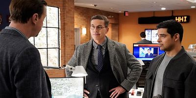 poster de la série À la poursuite du spectre