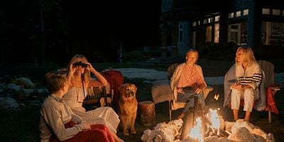 poster de la série Raconte-moi de jolis petits mensonges