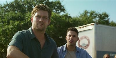 poster de la série Prise de contrôle