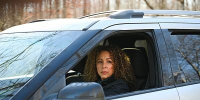 poster de la série Seule contre toutes