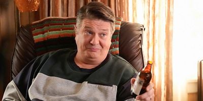 poster de la série Un petit coup de bistouri et apprendre à des vieux singes à faire la grimace