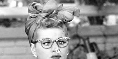 poster de la série Lucy Visits Grauman's