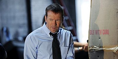 poster de la série Entre deux feux