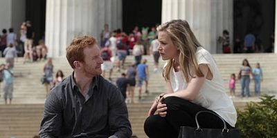 poster de la série Au service de sa majesté