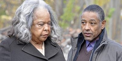 poster de la série A l'abri / Un monde meilleur pour nos enfants