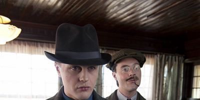 poster de la série Une dangereuse demoiselle