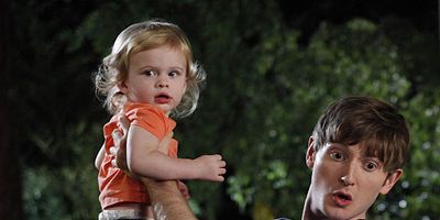 poster de la série Des trous, des petits trous