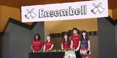 poster de la série Sauvés par le dong