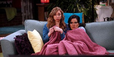 poster de la série Strays