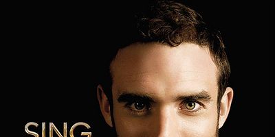 poster de la série Completely Mad... Alena