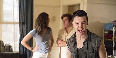 poster de la série À la folie