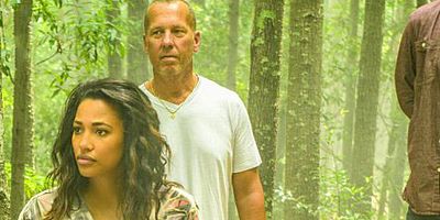 poster de la série Résistance