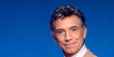 poster de la série Maxwell, Ltd.