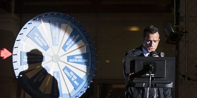 poster de la série I Live Here Now