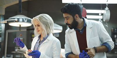 poster de la série De l'importance d'être content