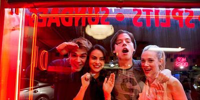 poster de la série Au bord de la rivière