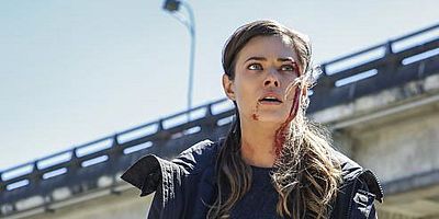 poster de la série Si loin, si proche