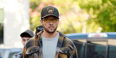 poster de la série L'étau se resserre