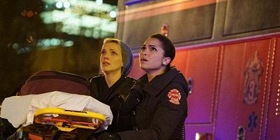 poster de la série Les pions du système