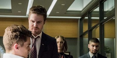 poster de la série L'Ombre des armes