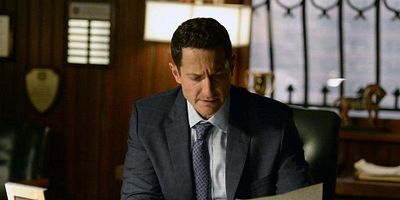 poster de la série L'expérience interdite