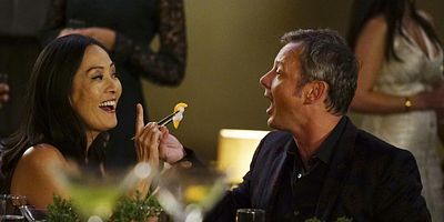 poster de la série Petits arrangements entre ennemis