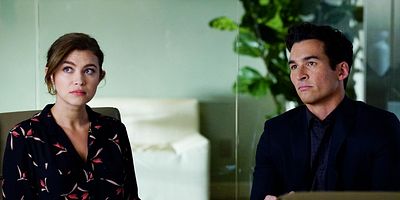 poster de la série La remplaçante