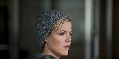 poster de la série Tapis dans l'ombre