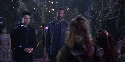 poster de la série Éveillez-vous, levez-vous ou soyez à jamais tombés !