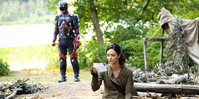 poster de la série Voyages interdits