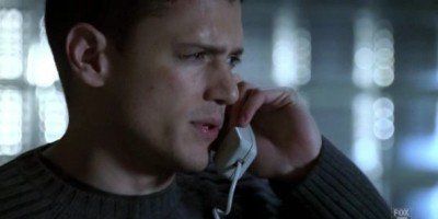 poster de la série Entre les lignes