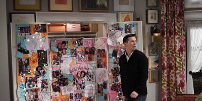 poster de la série There's Something About Larry