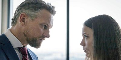 poster de la série Old Debts