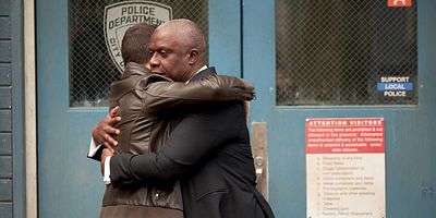 poster de la série Garde à vue