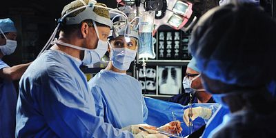 poster de la série Traitements de choc