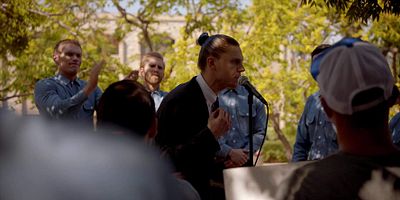 poster de la série Charles (Manson) s'en charge