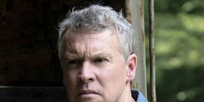 poster de la série Sur le fil du rasoir