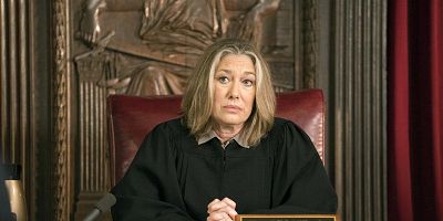 poster de la série A la frontière du légal