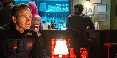 poster de la série L'heure du présent