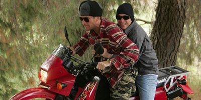 poster de la série Enchainés