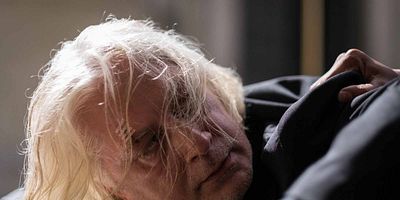 poster de la série Le premier devoir des vivants